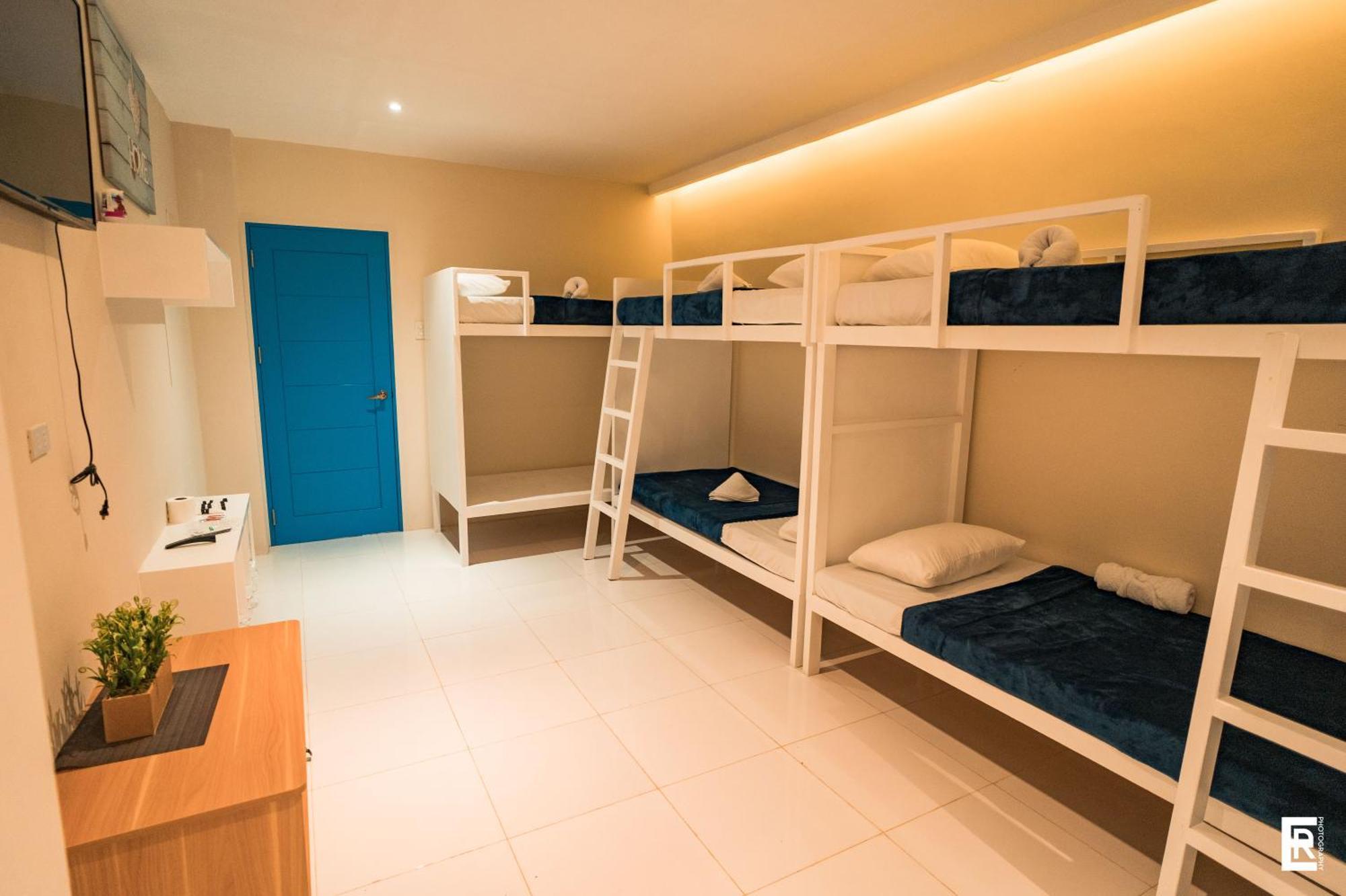 Bernese Resort Hotel Powered By Cocotel Ligao Habitación foto