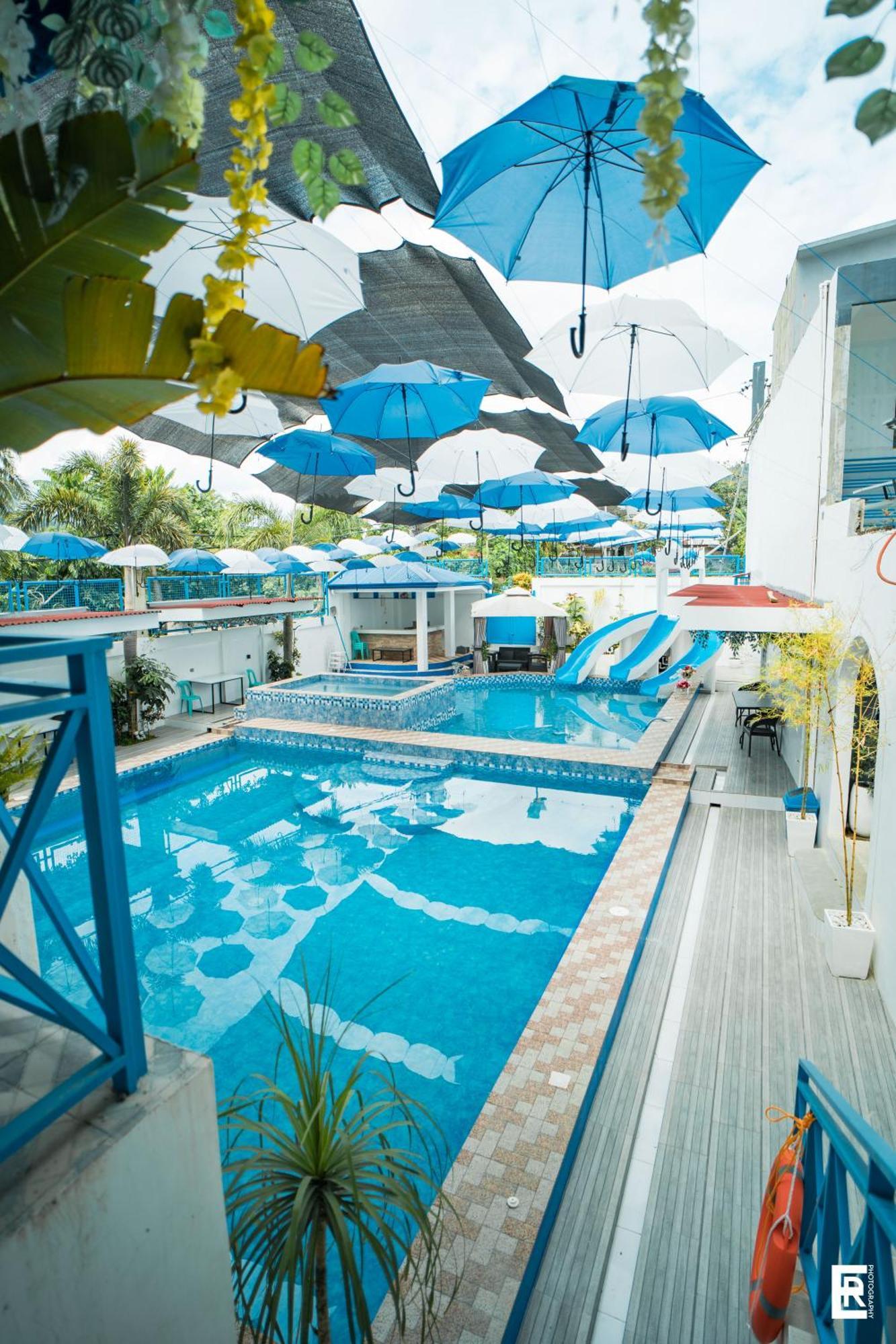 Bernese Resort Hotel Powered By Cocotel Ligao Exterior foto